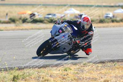 media/Oct-15-2023-TrackXperience (Sun) [[85198ff50b]]/Group 2/session 4 turn 3/